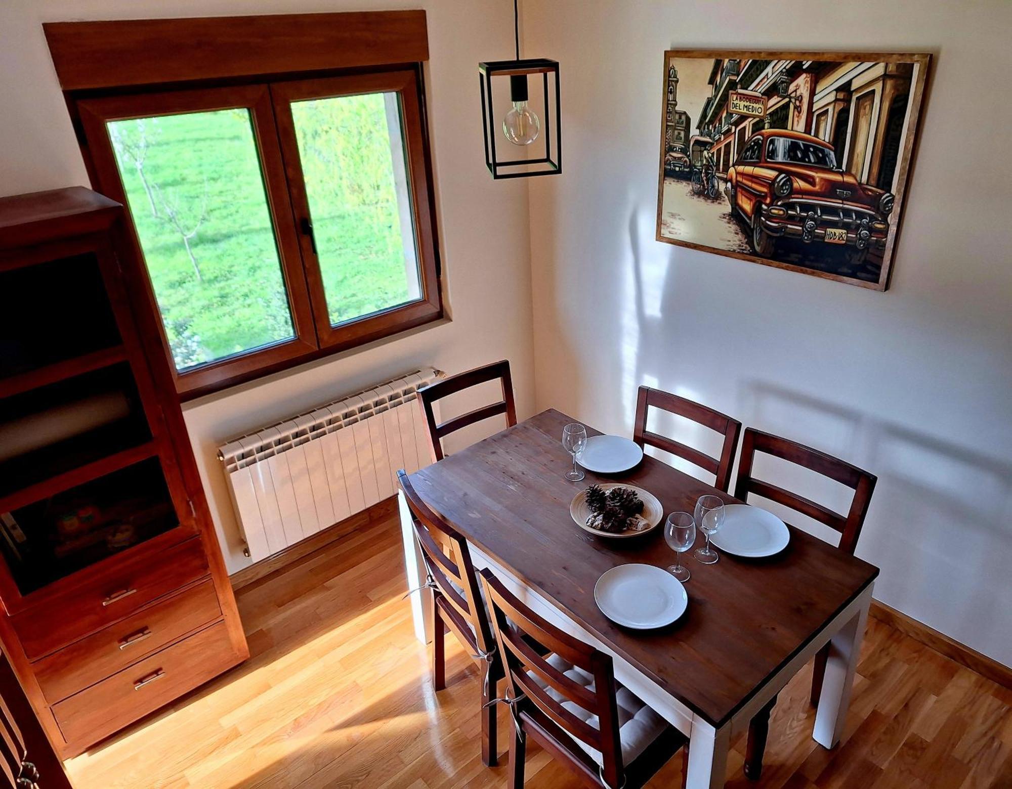 Appartamento Entre Potes Y Picos Con Wifi Y Garaje Turieno Esterno foto